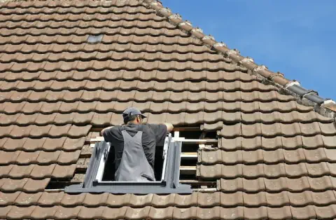 Pose de velux à Hourtin